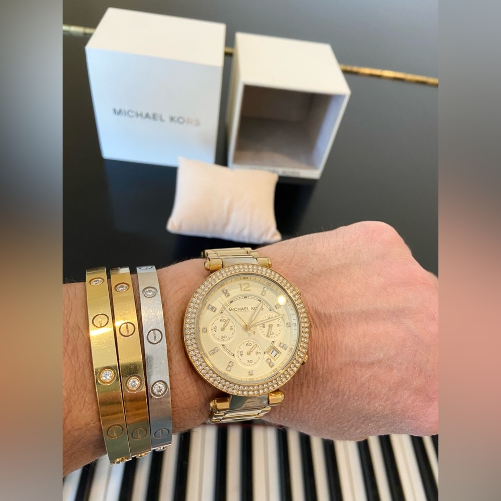 Authentic Michael Kors Gold Plated Chronograph Watch - Picture 8 of 17